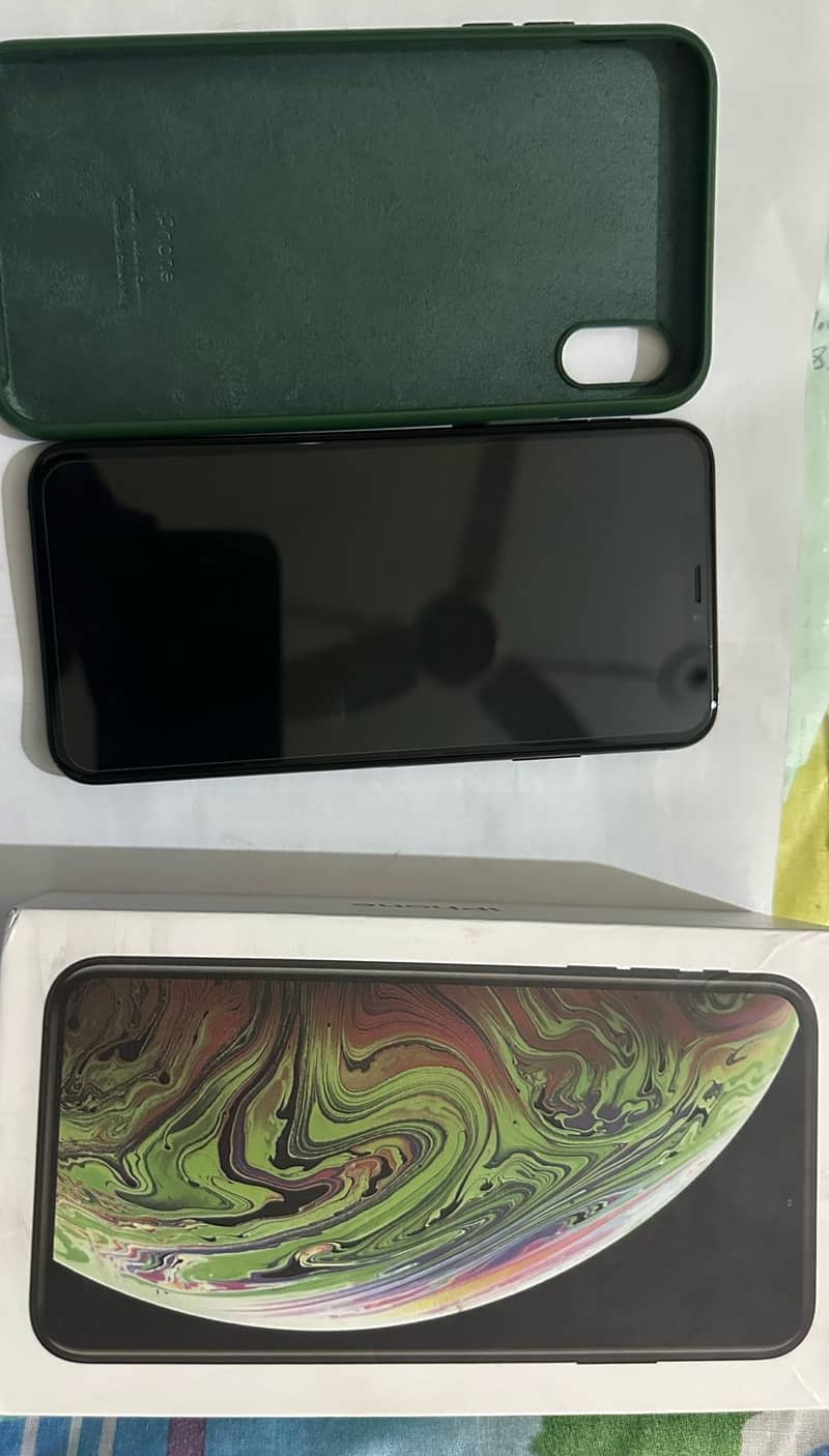 Apple iPhone XS Max (03104703590 WhatsApp only) 14