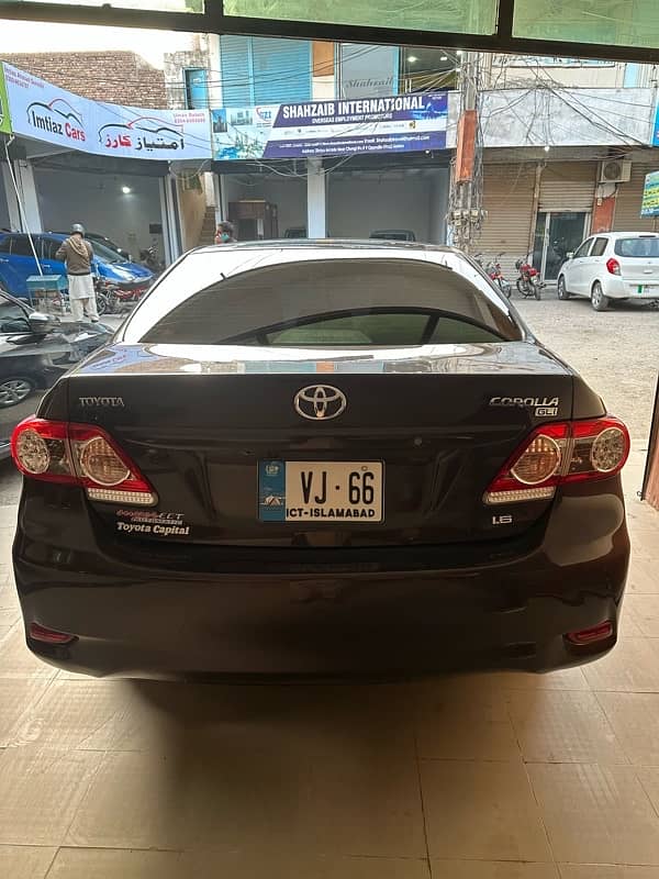 Toyota Corolla GLI 2012 6