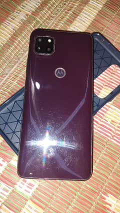 moto  one ace 5g  /// 4/64 memory  non pta he 2 month sim chale gi