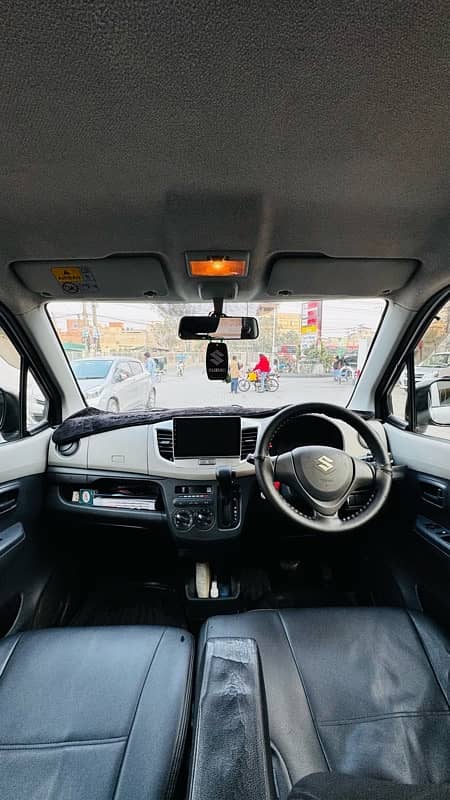 Suzuki Wagon R 2018 8