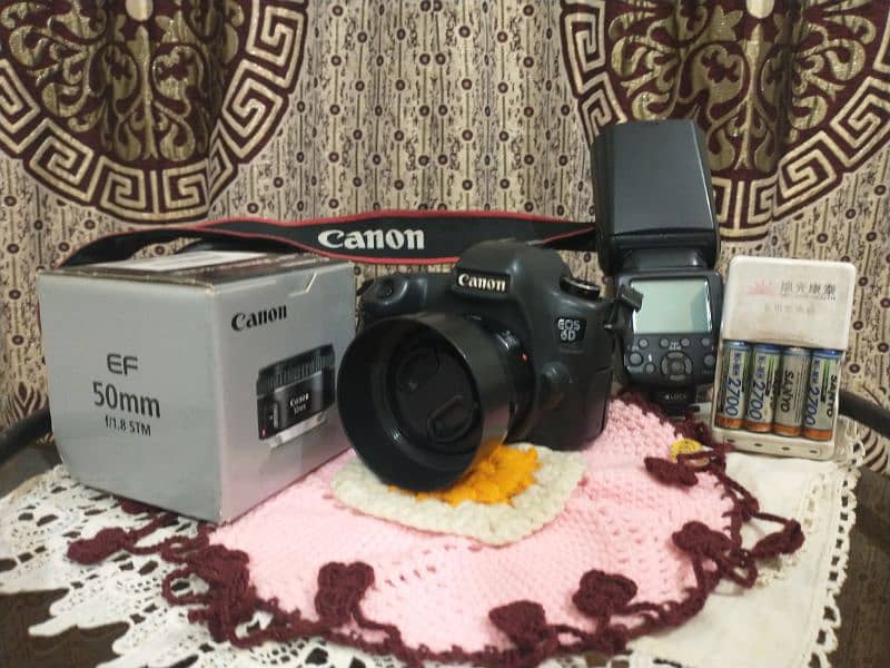 Canon 6D Camera With Lens 0