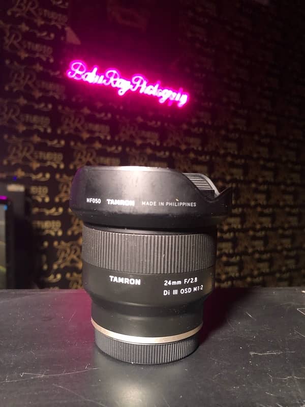   Sony 24mm 2.8 terminal 10/9.5 Condition   2