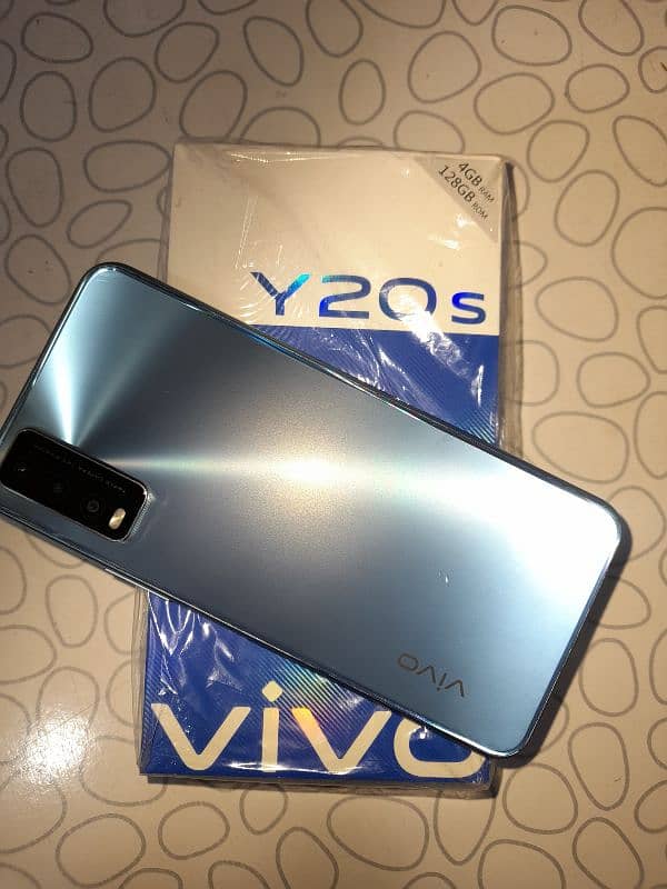 VIVO Y20S 4GB RAM 128GB MEMORY SET CHARGER AND BOX 2