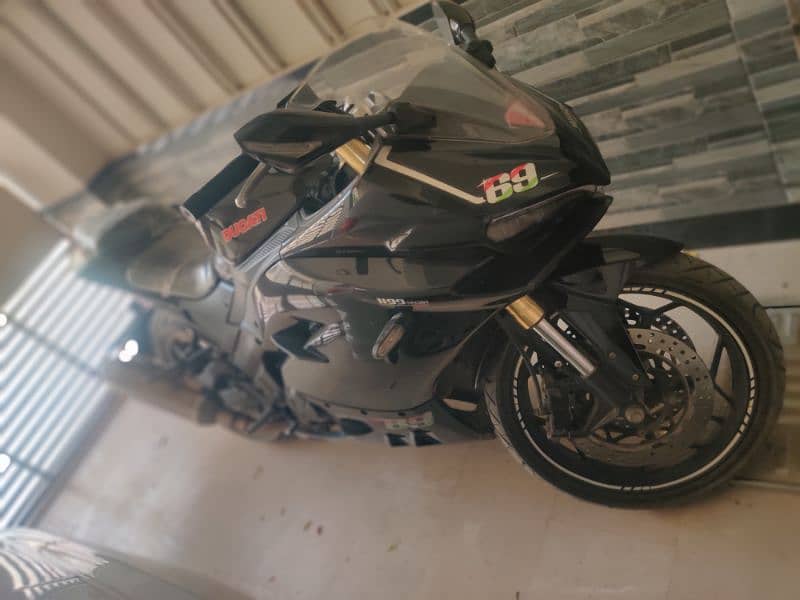 Sports bike for sale 3