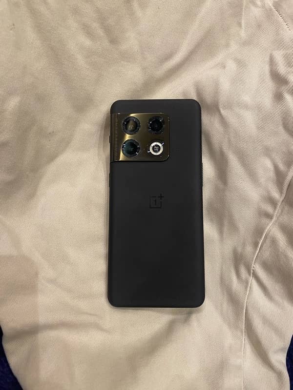 Oneplus 10 pro 12/256 Urgent 6