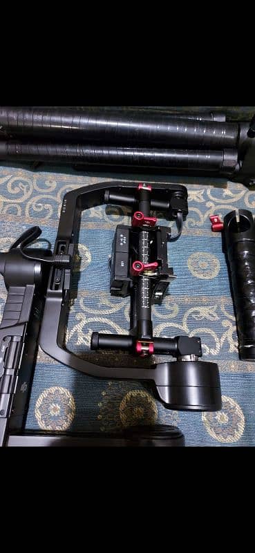 DJI RONIN M,    &     Rig 4