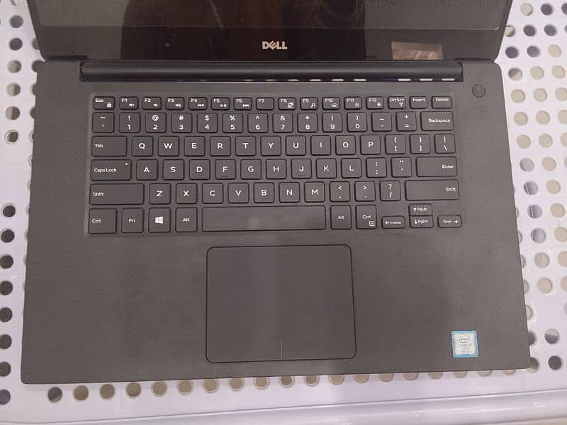 Dell Core i7 7th Gen 10/10 3