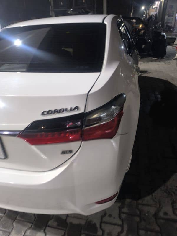 Toyota Corolla GLI 2019 1