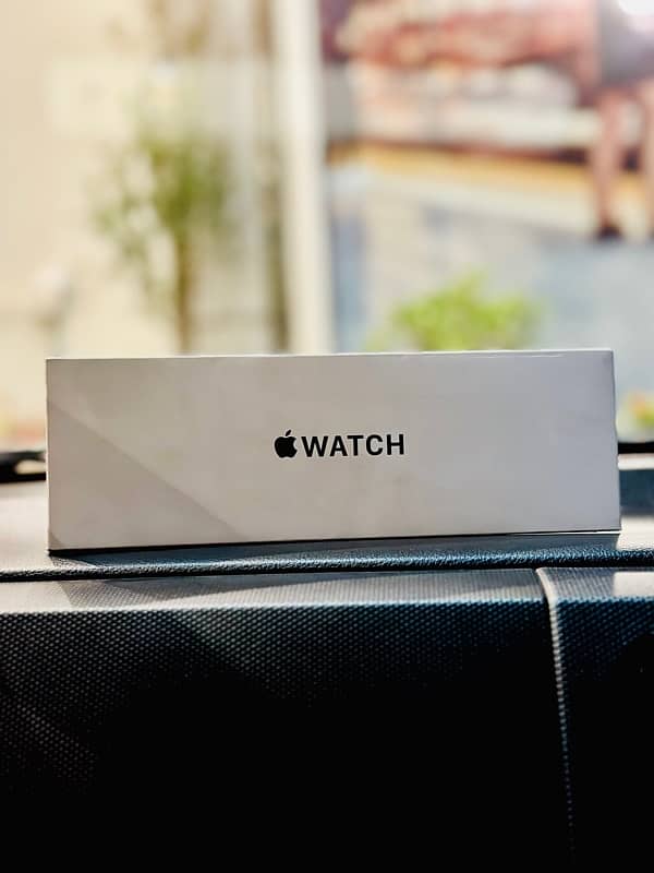 Apple Watch SE 2nd Generation 44mm 0