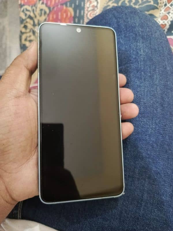 Redmi note 13 8/256 3