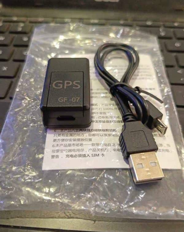 mini GPS tracker 4