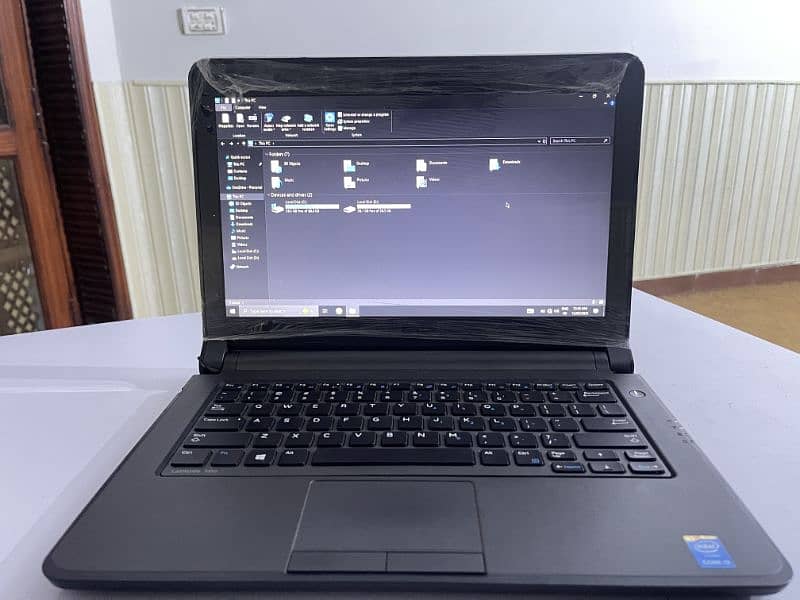 Dell core(TM) i3 0