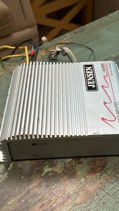 Jensen car Amplifier 1