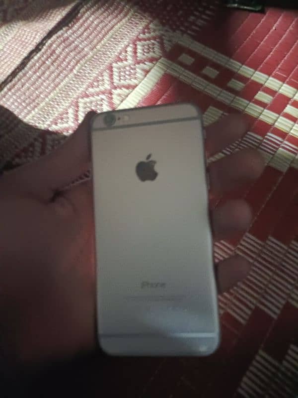 iPhone 6 0