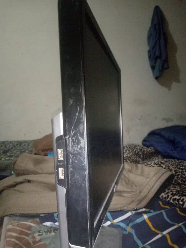 Dell Core i3 (2nd Gen) Desktop | 780GB HDD | 4GB RAM | Windows 11 Pro 1