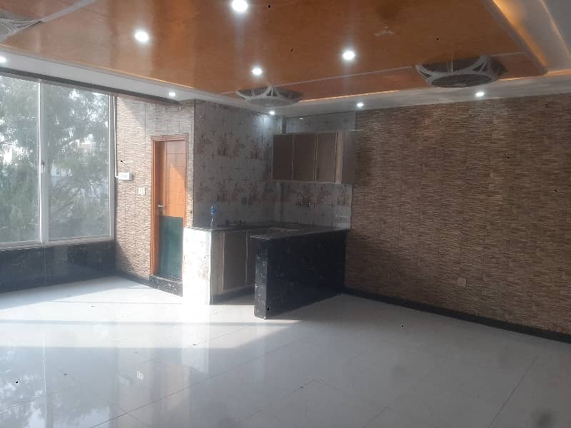 G10 Markaz Top location Flat Road Said 6