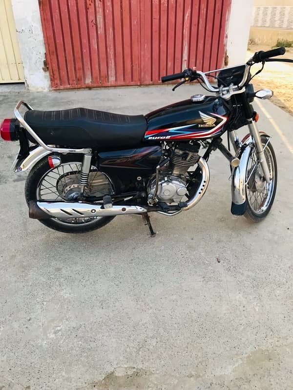 Honda Cg 125 2019 Model lush condition sale only serious buyer contact 0