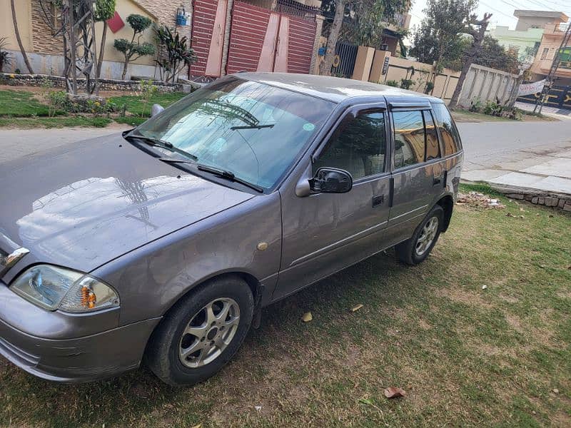 Suzuki Cultus VXL 2016 3