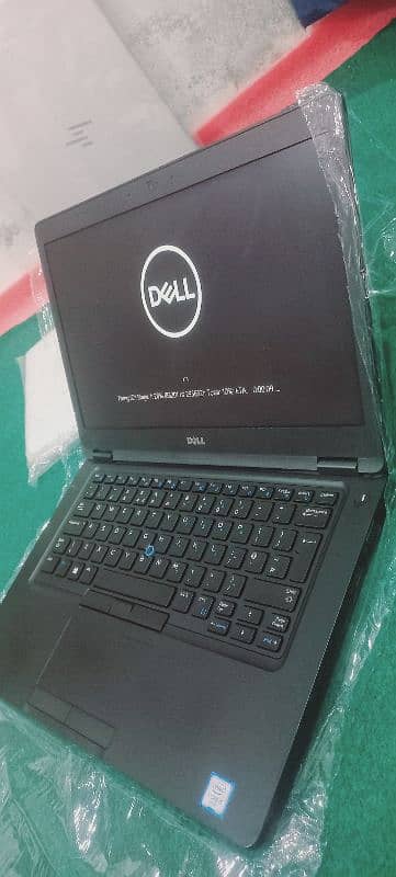 Dell latitude E5480 Core i5 6th Generation 8gb 256gb SSD back-light 6