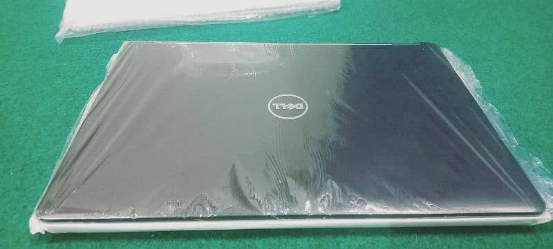 Dell latitude E5480 Core i5 6th Generation 8gb 256gb SSD back-light 9