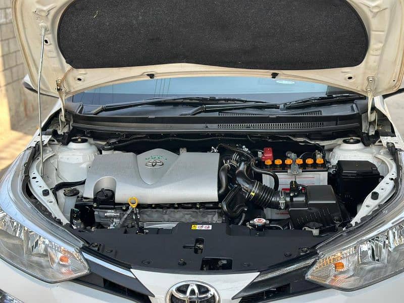 Toyota Yaris ATIV X 1.3 2023 11