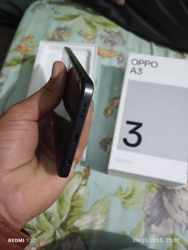 oppo A3 just box opened never used 5