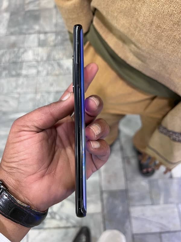 one plus 8 pro pta approved dual sim 12gb /256 gb 3