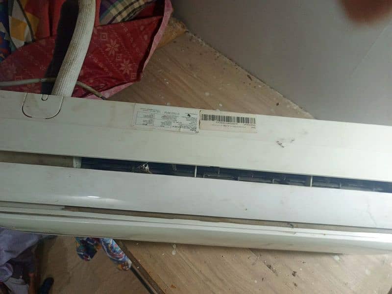 Haier 1 ton AC urgent sale 1