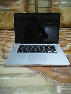 MacBook