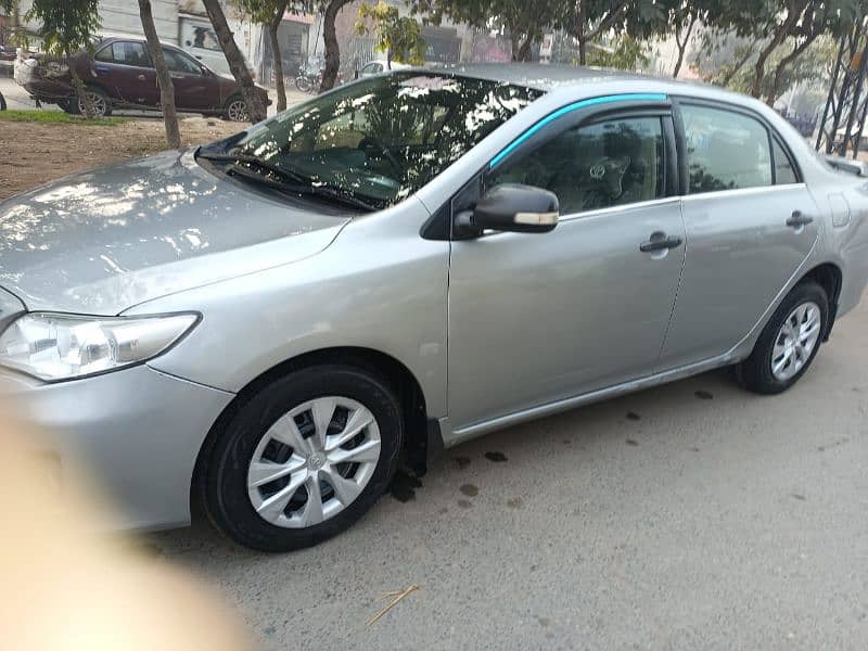 Toyota Corolla GLI 2011 4