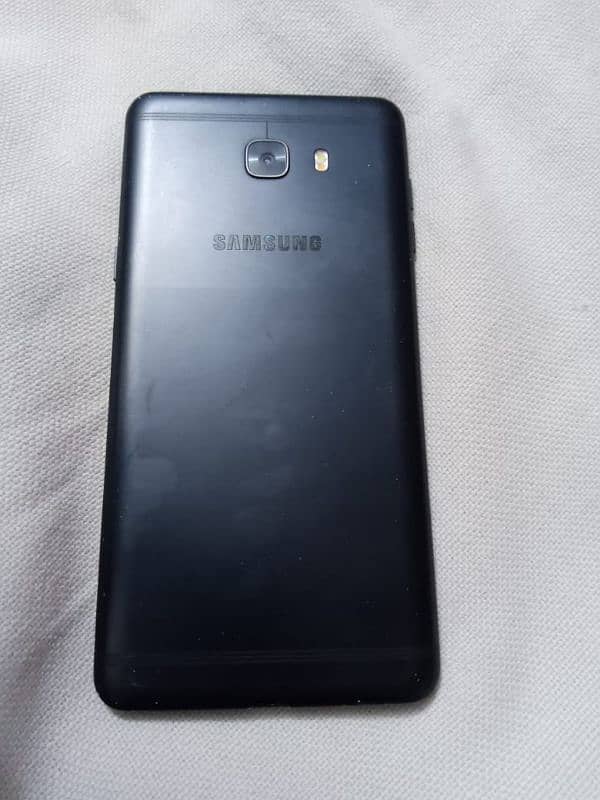 samsung galaxy C9 pro 6/64 8