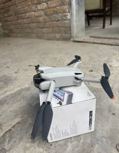 DJI