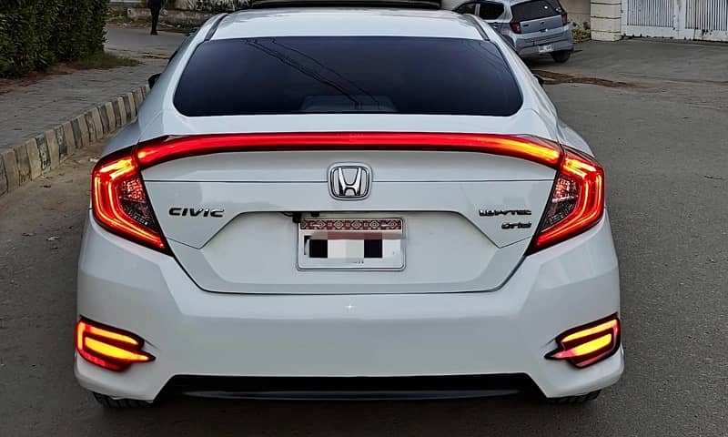 Honda Civic Oriel 2016 5