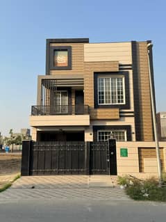 5 MARLA BRAND NEW HOUSE FOR SALE IN VERY REASONABLE PRICE ( LOW COST A BLOCK )