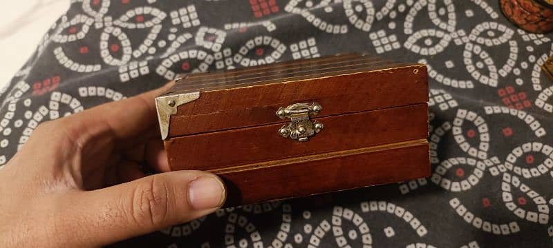 Beautiful Antique Jewelry Box 11