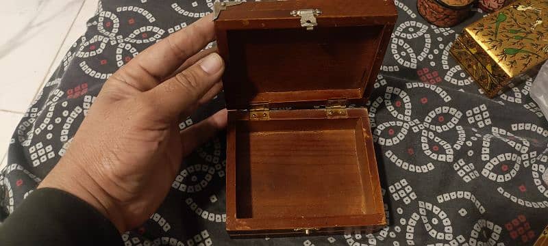 Beautiful Antique Jewelry Box 12