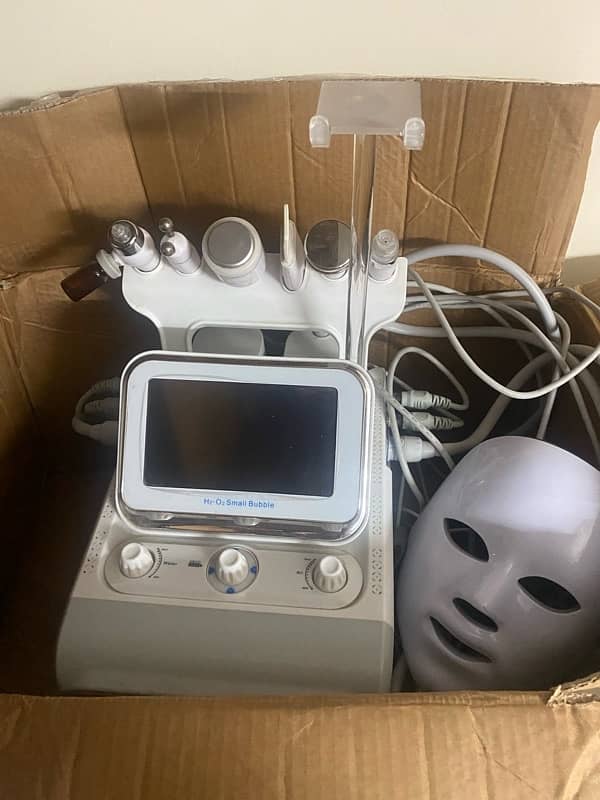 7 in 1 hydrafacial machine 0