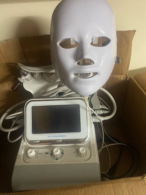 7 in 1 hydrafacial machine 1