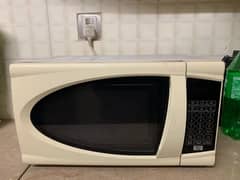 Microwave Oven