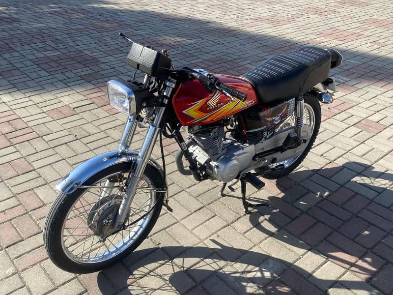 Honda CG-125 7