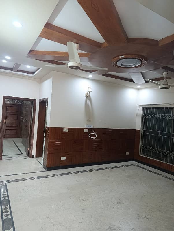 14marla 6beds neat and clean house for rent in G 13 4 islamabad 4