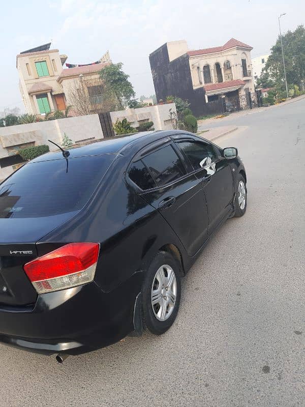 Honda City IVTEC 2009 Lahore REGISTERED 80% in Genuine paint Rust Free 14