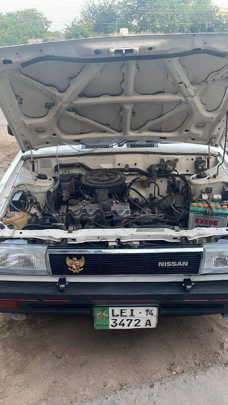 Nissan Sunny 1988 2