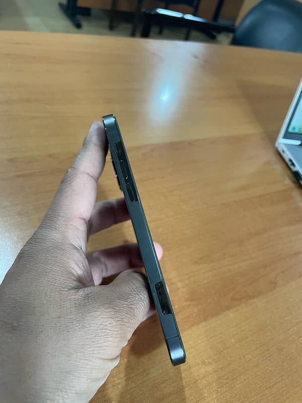 Iphone 12 Pro PTA 256 GB 5