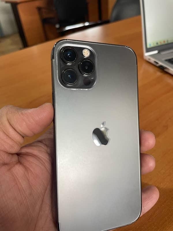 Iphone 12 Pro PTA 256 GB 8