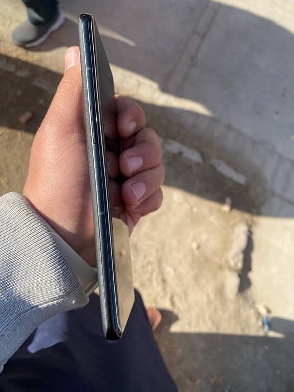 One plus 10 pro Urgent sale 2