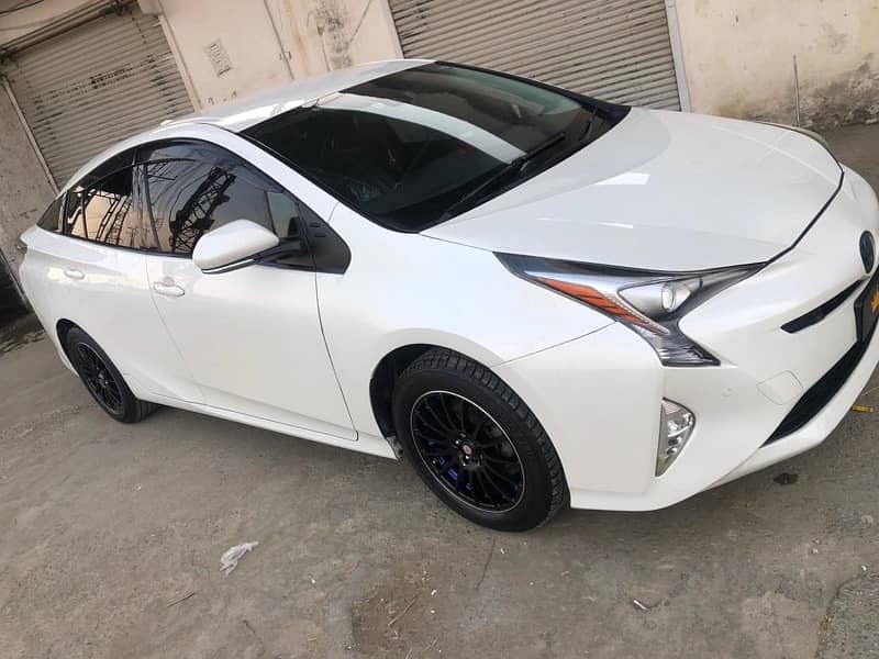 Prius 2016 1