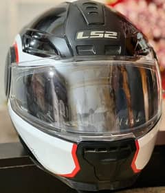 simple ls2 helmet in new condition