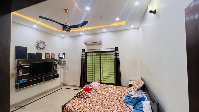 10 Marla 3 bed upper portion for rent pak Arab society 6