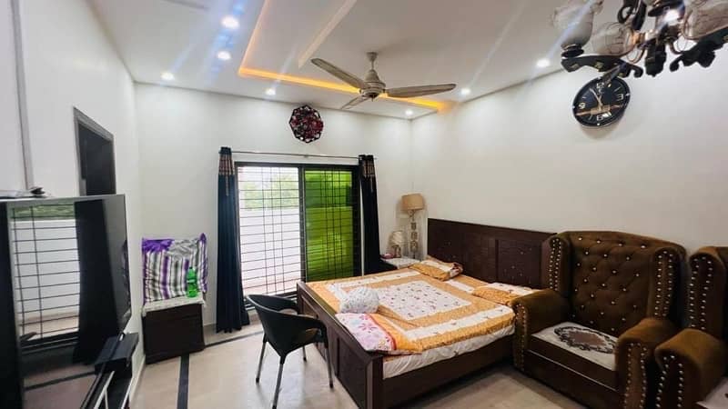 10 Marla 3 bed upper portion for rent pak Arab society 9